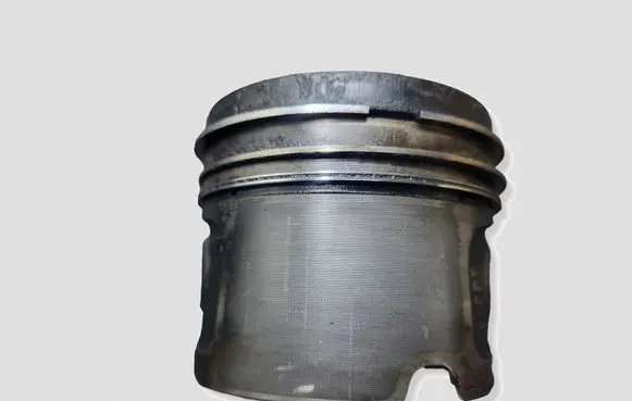 BMW 1 F20 F21 Piston N47