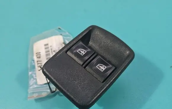 Dacia Dokker Electric window control switch 254110431R IMPRK1577400