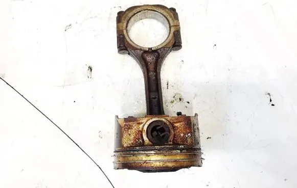 Subaru Legacy Piston with connecting rod