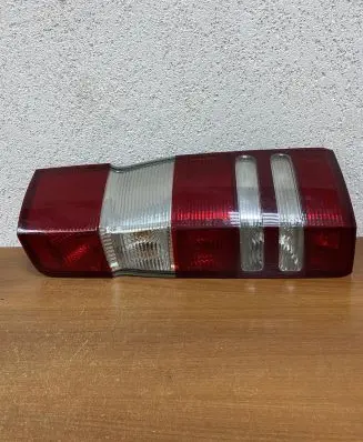 Mercedes-Benz Sprinter W906 Tailgate rear/tail lights 084401939R E1309