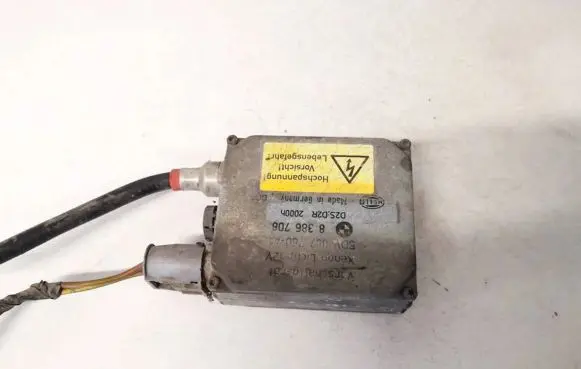 BMW X5 E53 Headlight ballast module Xenon 8386708 5dv007760-41