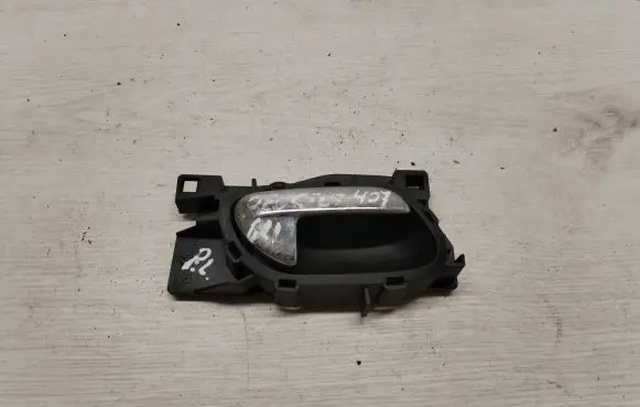 Peugeot 407 Front door interior handle