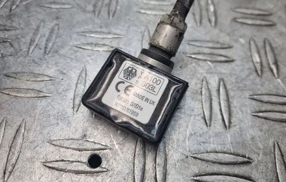 Tire pressure sensor