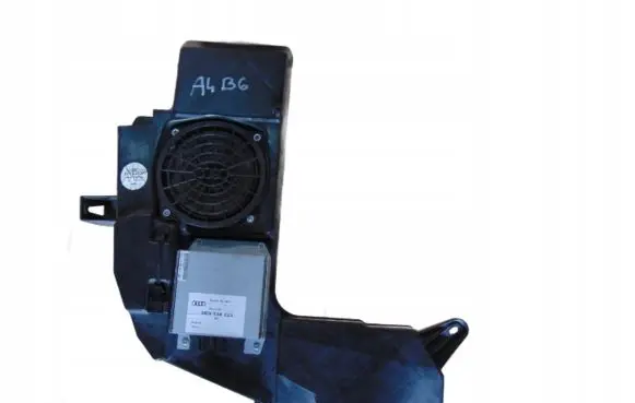 Audi A4 S4 B6 8E 8H Subwoofer speaker 8E9035382