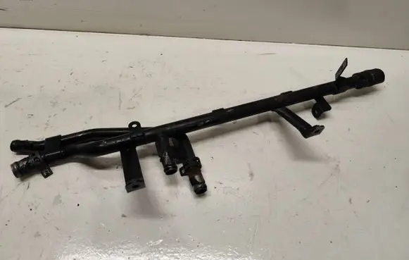 Volkswagen Touareg I Engine coolant pipe/hose 7L6121065c 121065C
