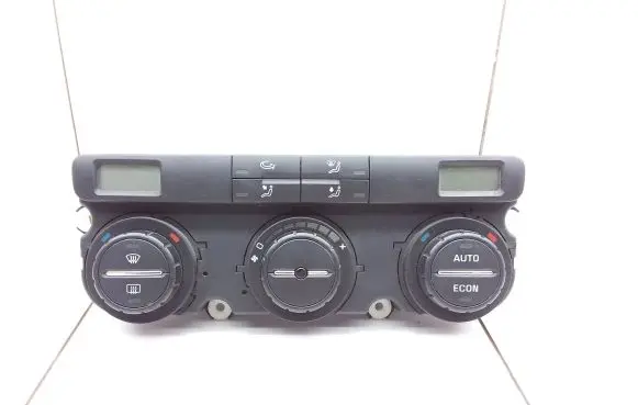 Skoda Octavia Mk2 (1Z) Climate control unit 74793250 24040752