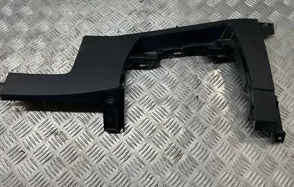Dashboard lower bottom trim panel