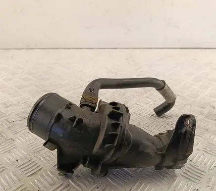 Nissan X-Trail T32 Air intake duct part 165761844R