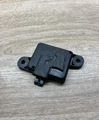 Opel Zafira A Airbag deployment crash/impact sensor 09133263 5WK42856