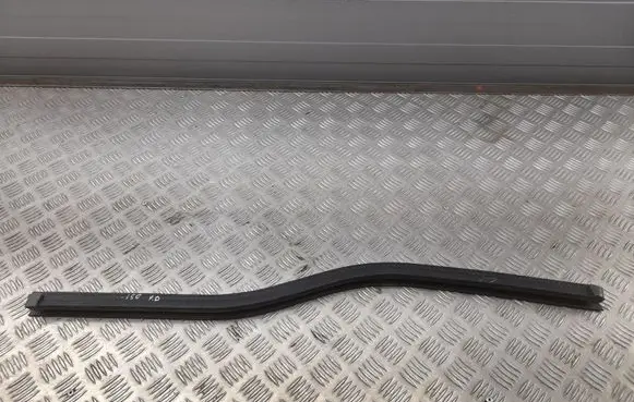 Ford F150 Rubber seal front door window/glass FL341521434 FL3Z1521456B