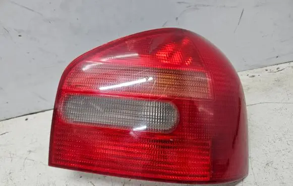 Audi A3 S3 8L Rear/tail lights 8L0945096