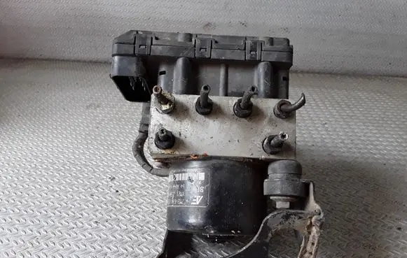 Ford Galaxy ABS Pump 1J0907379P 5WK8476