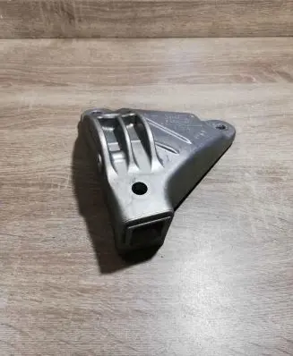 BMW 5 F10 F11 Engine mounting bracket 6777605 13992010