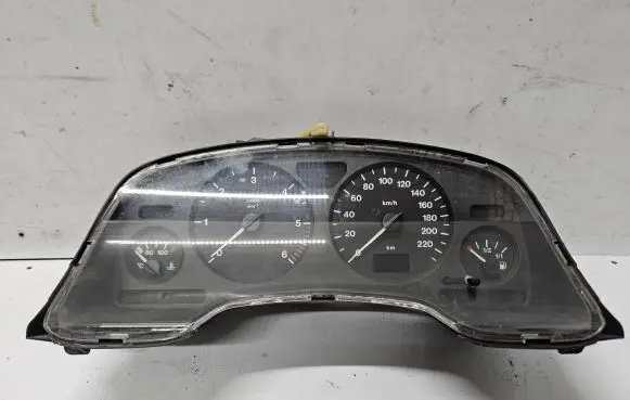 Opel Zafira A Speedometer (instrument cluster) 24419561HU 24419561