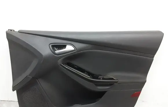 Ford Focus Front door card panel trim F1EBA23942A