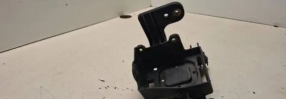 Opel Zafira B ABS pump bracket 13214939