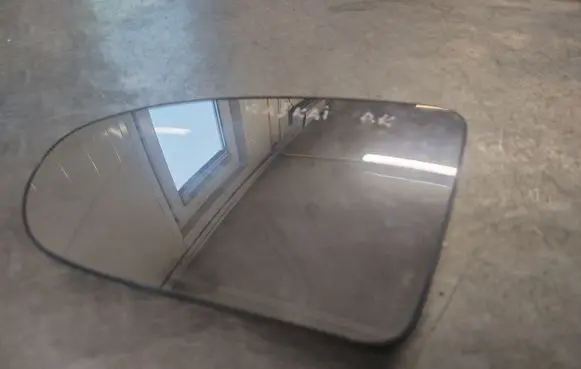 Nissan Qashqai+2 Wing mirror glass 