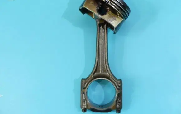 Volkswagen PASSAT B6 Piston IMPRK1244993