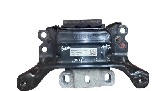 Volkswagen Golf VII Engine mount bracket 5Q0199555AA