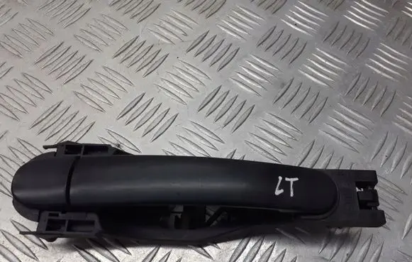 Volkswagen Polo IV 9N3 Rear door handle trim 