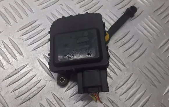 Seat Leon (1M) A/C air flow flap actuator/motor 8D2820511C