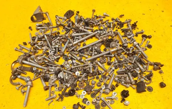 Mercedes-Benz E W213 Nuts/bolts 