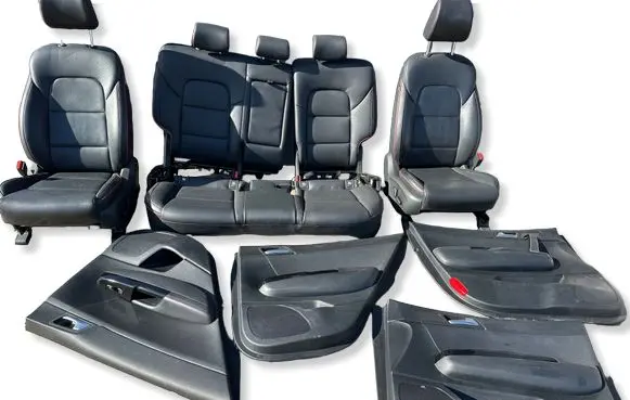 KIA Sportage Seat set