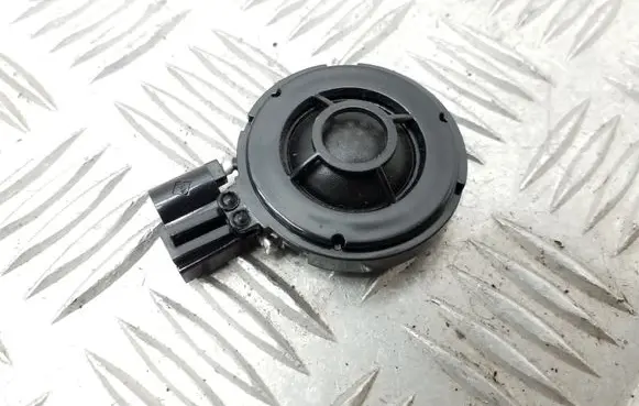 Audi A1 High frequency speaker in the rear doors 8X0035399D