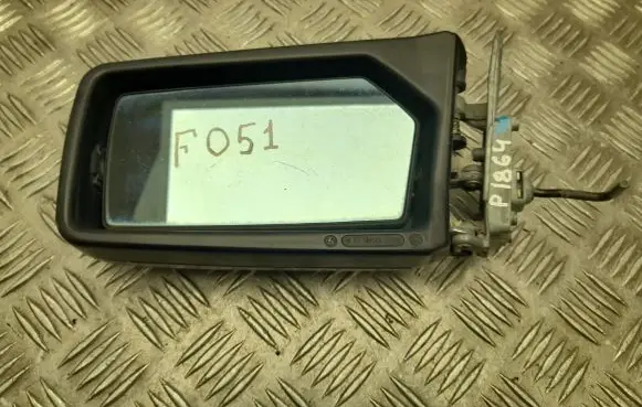 Mercedes-Benz S W126 Front door electric wing mirror 1268100512