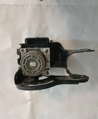 Peugeot 208 ABS Pump 9804162080 10022002314