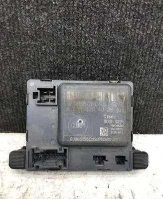 Mercedes-Benz Sprinter W906 Door control unit/module A9068204026