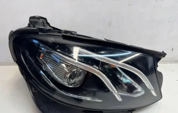 Mercedes-Benz E W238 Headlight/headlamp A2139064204
