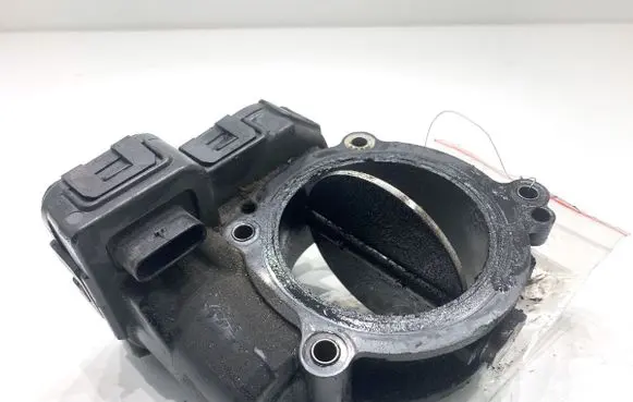 Mercedes-Benz GLK (X204) Engine shut-off valve A6510900370