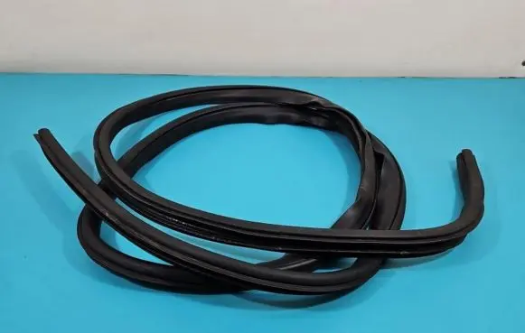 Jeep Compass Front door rubber seal IMPRK1361785
