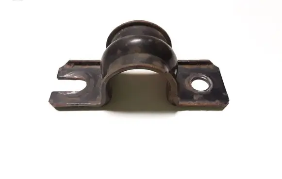 Nissan X-Trail T30 Sway bar bush bracket, rear 