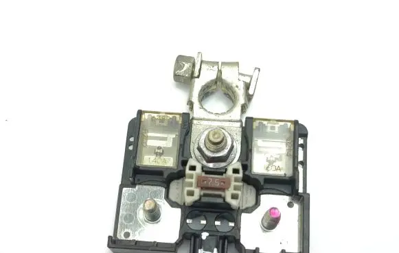 Lexus IS III XE30 Battery relay fuse 
