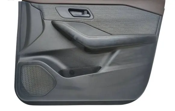 Nissan Rogue Front door card panel trim 809766PA001