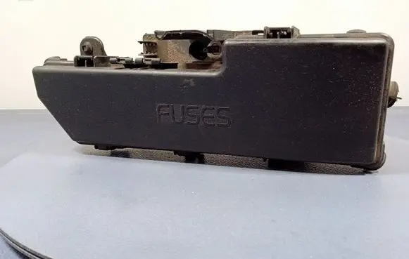 Volvo XC90 Fuse box set 8678449