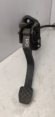 Skoda Octavia Mk2 (1Z) Clutch pedal 1K1721059BT