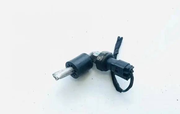 BMW 7 E65 E66 Air conditioning (A/C) pressure sensor 64538370623
