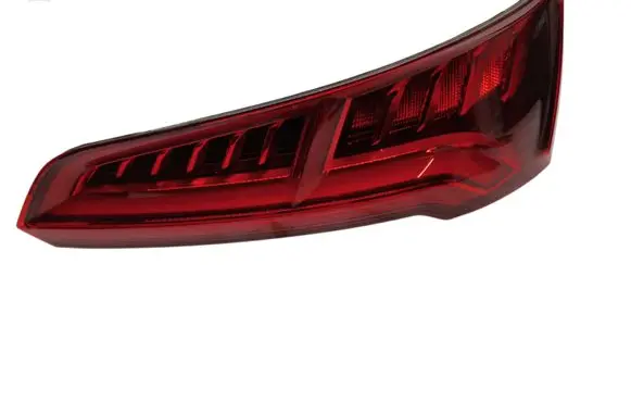Audi Q5 SQ5 Tailgate rear/tail lights