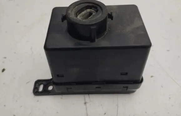 Chrysler Town & Country V Ignition lock 2701AC01B