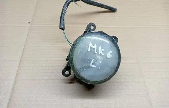 Suzuki Swift I Front fog light 89204122 3550063J00