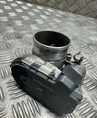 Volvo XC60 Throttle valve 31216665 10W093
