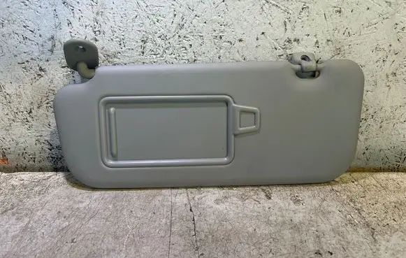 KIA Stonic Sun visor