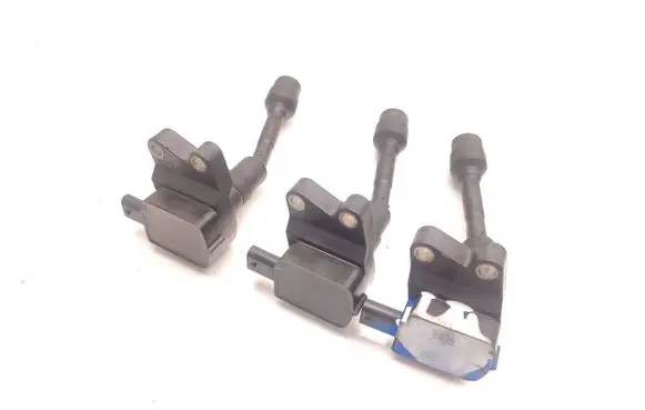 Ford Focus High voltage ignition coil CM5G-12A366-CA