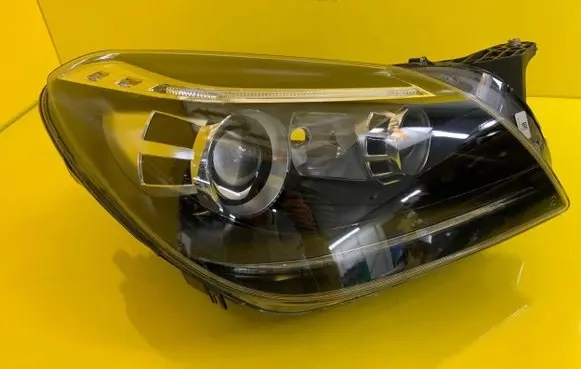 Mercedes-Benz SLK R172 Headlight/headlamp A1728202659