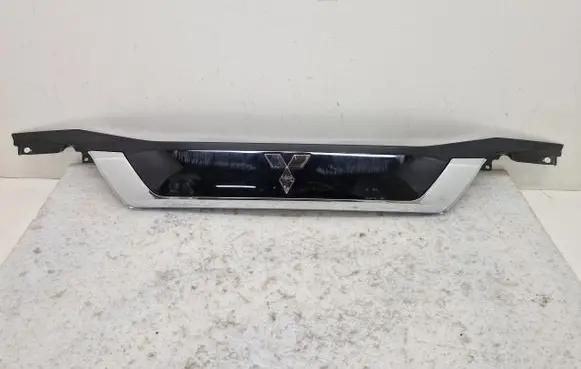 Mitsubishi Outlander Tailgate/trunk/boot exterior handle 5817A265