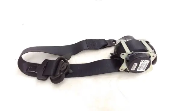 Rear seatbelt