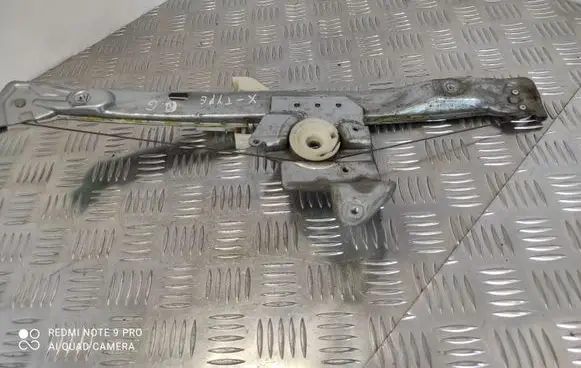 Jaguar X-Type Rear window lifting mechanism without motor 0130821948